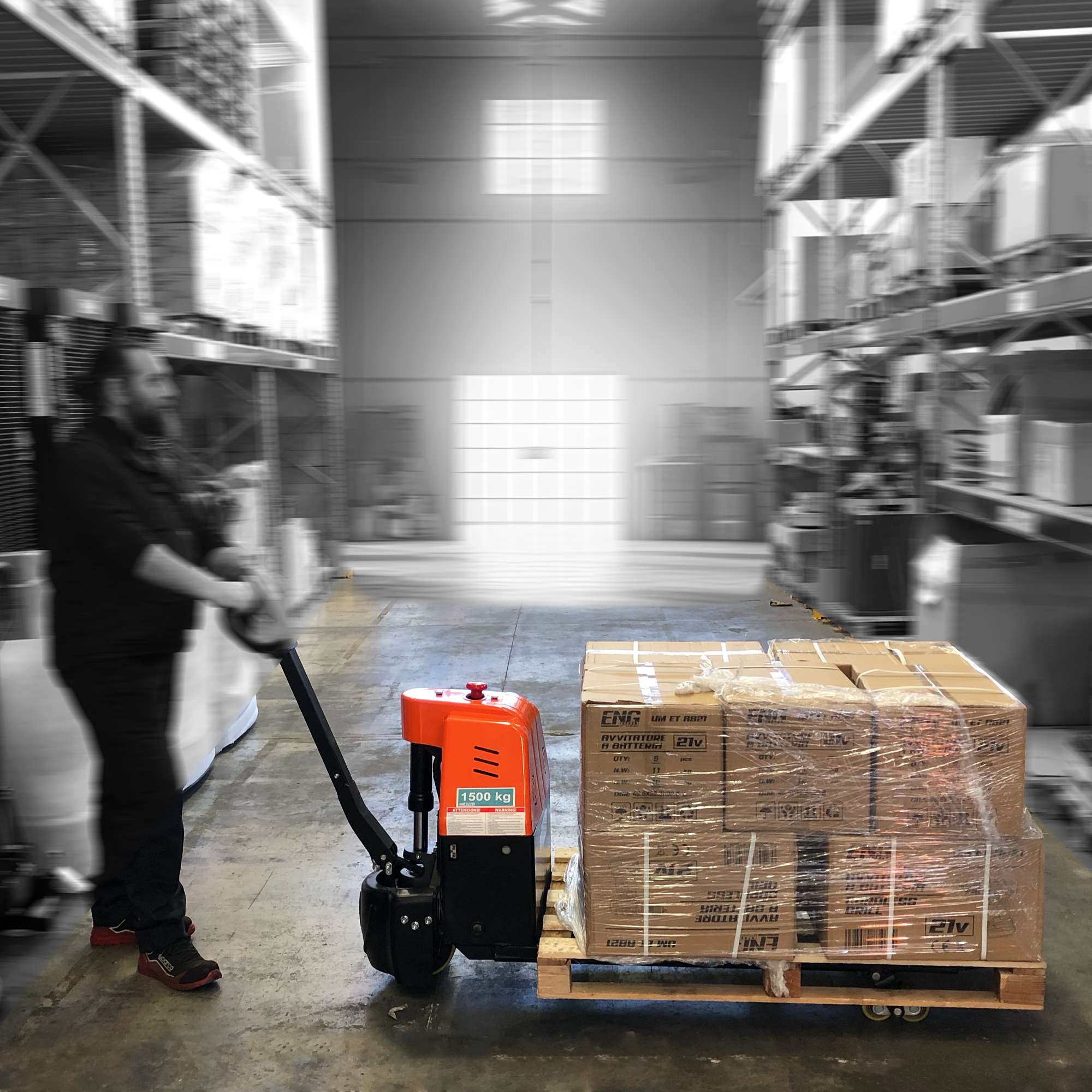 Transpallet elettrico sollevatore 1500Kg batteria 2x12V/65Ah ENG PRO MA SL ET15