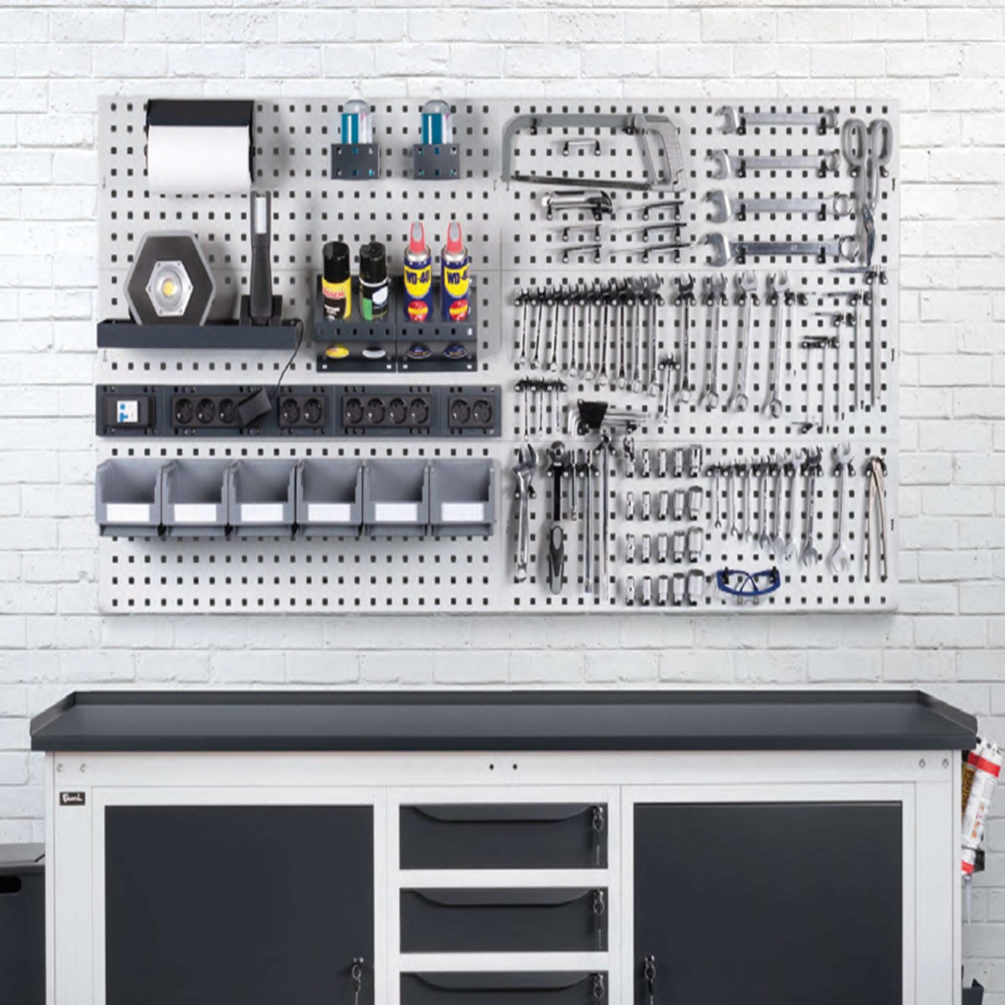 Pannello portautensili da muro 2000 X 850 H - per banco da lavoro - FAMI FBG39200004 - Blu