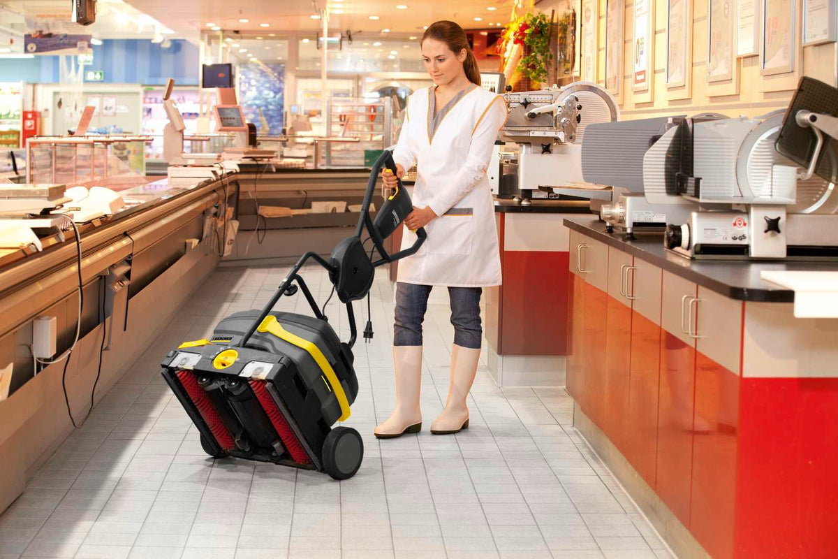Lavapavimenti professionale BR 40/10 C Adv Karcher