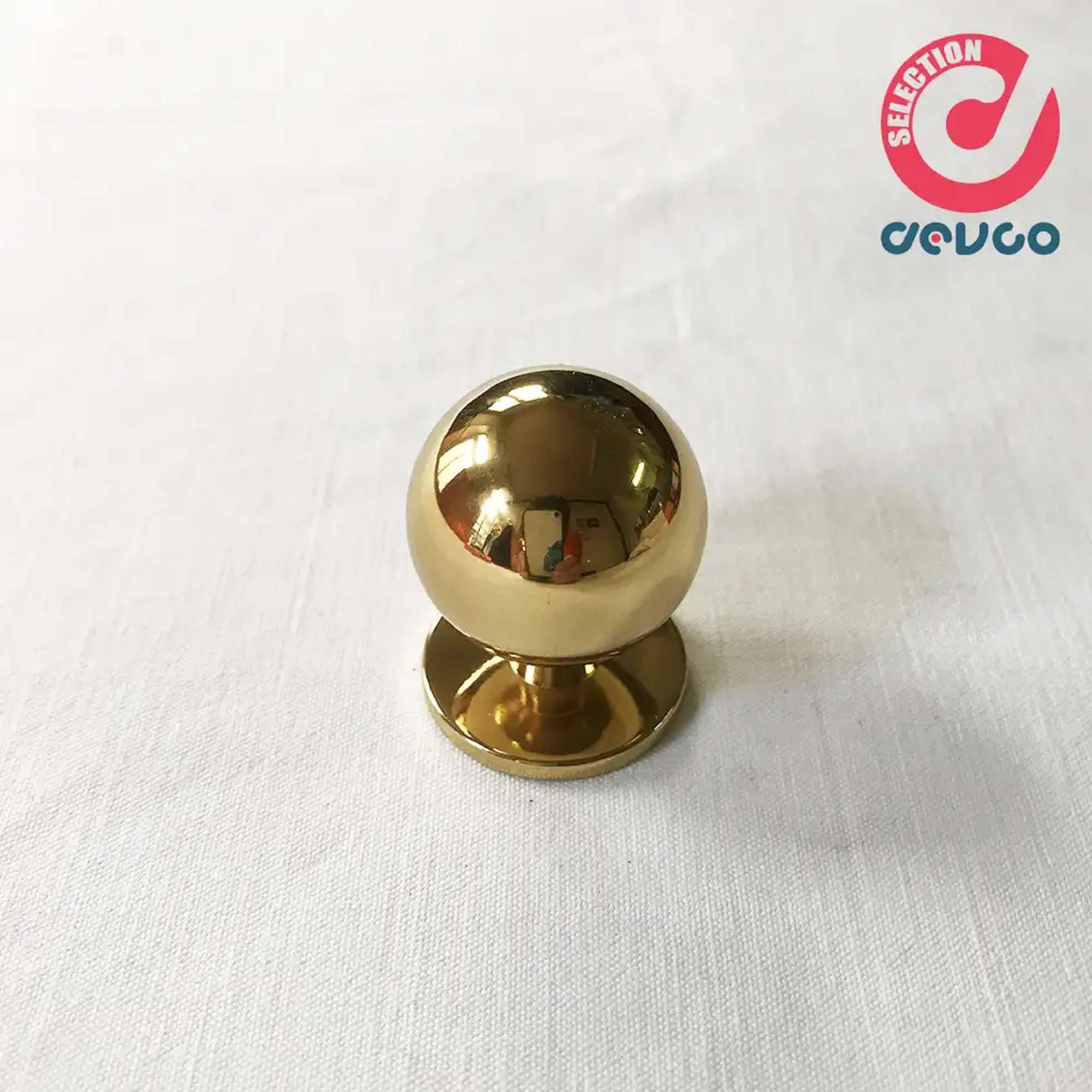 Pomello misura 15 colore oro  Omp Porro - 0165 - 15