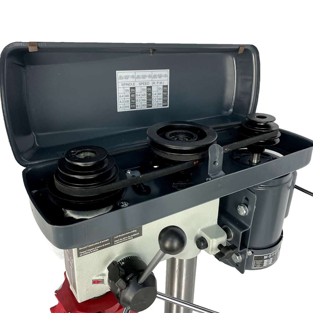 Trapano da banco a colonna con trasmissione a cinghia 16mm echoENG MA TC C16A